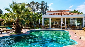 Ostria Hotel