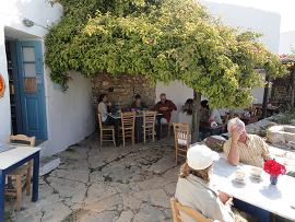 Restaurants and tavernas on Folegandros, Greece
