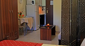 Dionysus Apartments in Ierissos, Athos peninsula