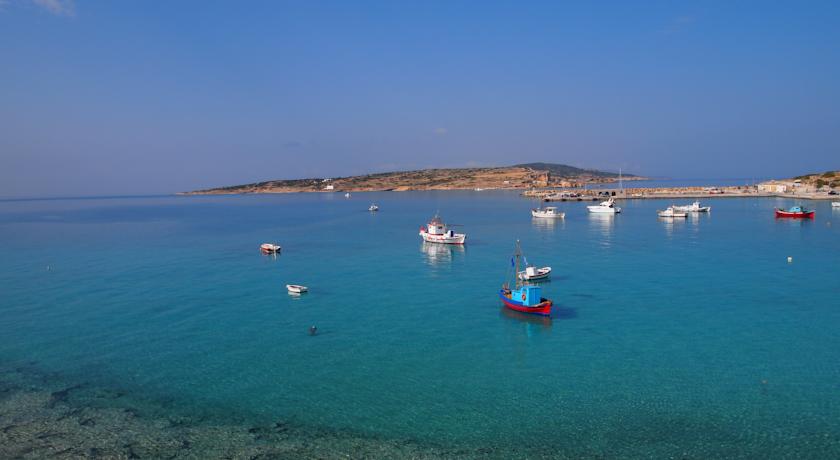 The beaches of Koufonisia, the Small Cyclades, Greece