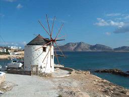 The Windmill Villa of 1830 above the port of Koufonisia
