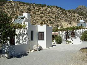 Quiet beaches and apartments on the south-east coast of Crete