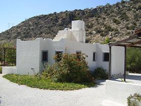 Quiet beaches and apartments on the south-east coast of Crete