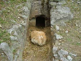 The Minoan tombs of the Armeni necropolis, Rethymno, Crete