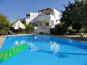 Villa Christina in Plaka above Almyrida, Crete
