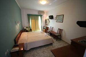 Dionysis Hotel