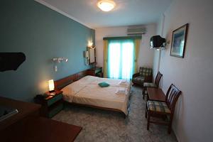 Dionysis Hotel