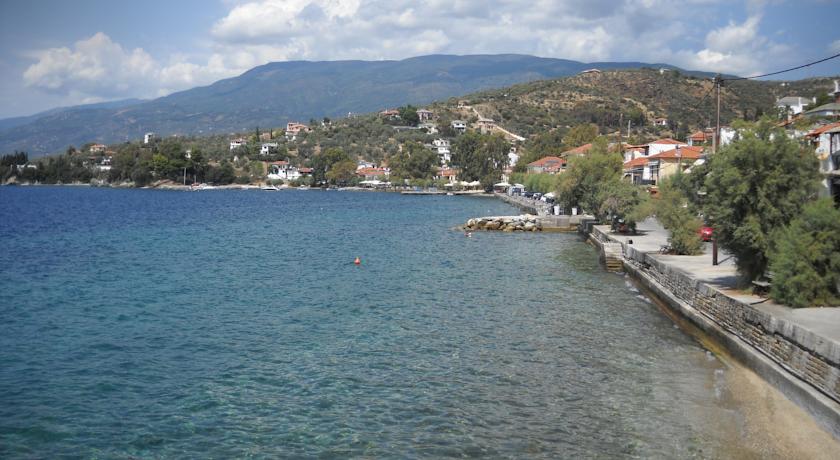 The harbour tavernas of the Pelion peninsula, Greece