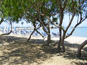 Karlovassi beach