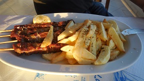 Where to eat on Schinoussa, Small Cyclades, Greece
