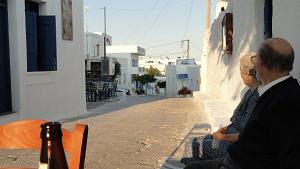 Chora, the capital of Schinoussa