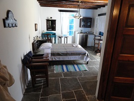 Fassoulou Studios and Apartments