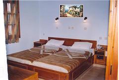 Trizonia Beach Hotel